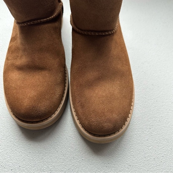 UGG mini logo zip woman’s boot - Picture 4 of 7